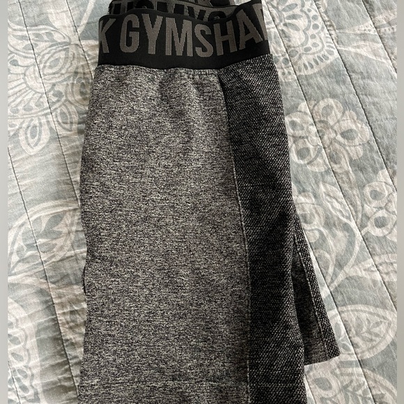 Gymshark flex shorts ✨ - Picture 3 of 5